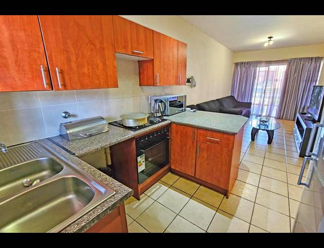 3 BEDROOM APARTMENT FOR SALE IN BOKSBURG